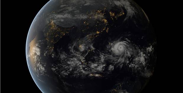 satellietbeeld typhoon haiyan