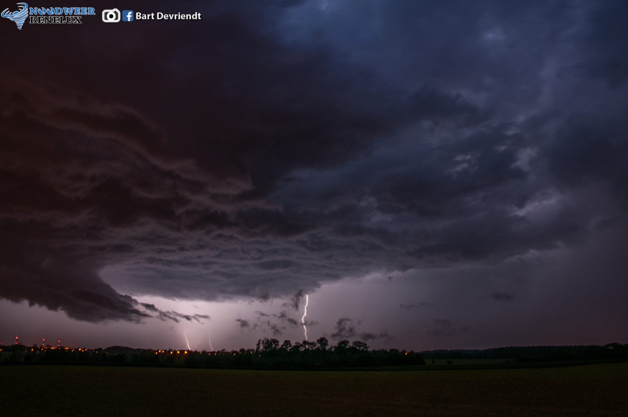 Onweer 20150605 - 21 Onweer 20150605 - 21