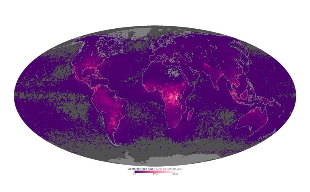 wereldkaart-laat-mondiale-bliksemfrequentie-zien-1