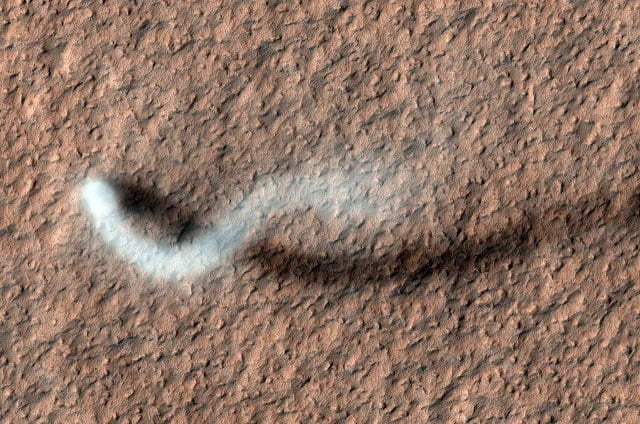 Stofhoos op Mars in 2012